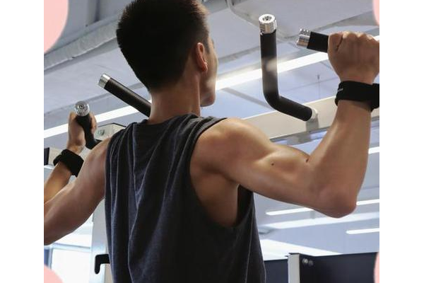 新手如何玩地狱邻居2？简单几步教你快速入门